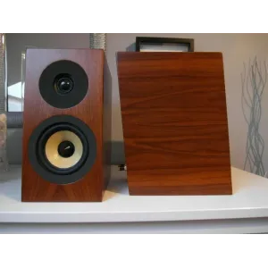 Davis Acoustics Courbet 3: обзор полочной акустики