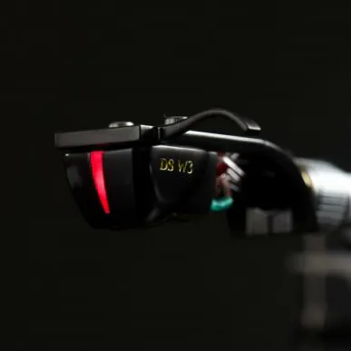 Картридж в комплекте с оптическим фонокорректором DS Audio DS-W3 Cartridge+Equalizer