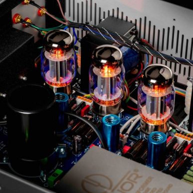 Ламповый усилитель Canor Virtus I2 серебро