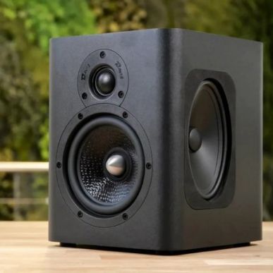 Активная полочная акустика OCTAVIO MAESTRO Black