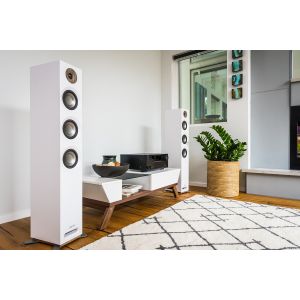 Тест напольной акустики Jamo S 809