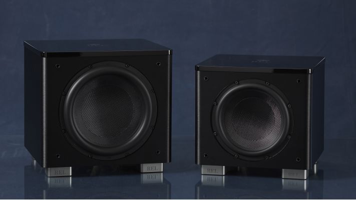 Территория баса: подключаем два REL серии HT