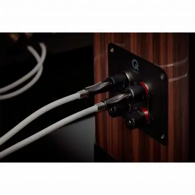 Акустический кабель QED (QE0012) Supremus Zr Speaker Cable 2.0m Terminated Pair (Banana)