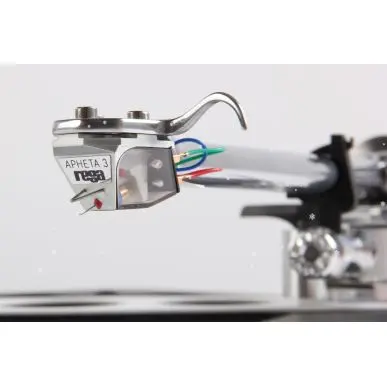 Виниловый проигрыватель Rega Planar 10 с головкой звукоснимателя Aphelion 2 MC